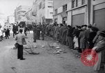 Standbild britischen Verhängung des Kriegsrechts in Eretz Israel Tel Aviv Palästina, 1947, aus Sekunde 20 historischem Filmmaterial Videoclip 65675038028