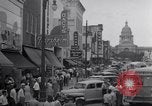 Standbild Zwerg Familie mit Baby Austin Texas USA, 1950, aus Sekunde 7 historischem Filmmaterial Videoclip 65675038030