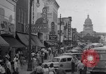 Standbild Zwerg Familie mit Baby Austin Texas USA, 1950, aus Sekunde 9 historischem Filmmaterial Videoclip 65675038030