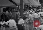 Standbild Zwerg Familie mit Baby Austin Texas USA, 1950, aus Sekunde 20 historischem Filmmaterial Videoclip 65675038030