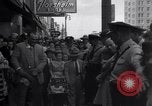 Standbild Zwerg Familie mit Baby Austin Texas USA, 1950, aus Sekunde 53 historischem Filmmaterial Videoclip 65675038030