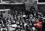 Standbild britische Soldaten Palästina, 1947, aus Sekunde 13 historischem Filmmaterial Videoclip 65675038055
