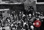 Standbild britische Soldaten Palästina, 1947, aus Sekunde 14 historischem Filmmaterial Videoclip 65675038055