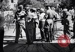Standbild britische Soldaten Palästina, 1947, aus Sekunde 45 historischem Filmmaterial Videoclip 65675038055