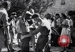 Standbild britische Soldaten Palästina, 1947, aus Sekunde 48 historischem Filmmaterial Videoclip 65675038055