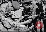 Standbild britische Soldaten Palästina, 1947, aus Sekunde 57 historischem Filmmaterial Videoclip 65675038055