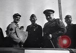 Immagine di I soldati americani lasciano l'Europa per tornare a casa alla fine della seconda guerra mondiale Teatro europeo, 1945, secondo 15 filmato di repertorio 65675038060