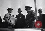 Immagine di I soldati americani lasciano l'Europa per tornare a casa alla fine della seconda guerra mondiale Teatro europeo, 1945, secondo 16 filmato di repertorio 65675038060