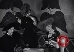Standbild Milady's Handtaschen New York City USA, 1945, aus Sekunde 18 historischem Filmmaterial Videoclip 65675038063