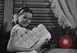 Standbild Milady's Handtaschen New York City USA, 1945, aus Sekunde 37 historischem Filmmaterial Videoclip 65675038063
