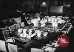 Image Mise aux enchères d'objets nazis Allemagne, 1945, de la seconde 18 séquences d'archives historiques vidéo 65675038065
