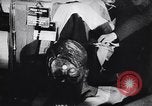 Image Mise aux enchères d'objets nazis Allemagne, 1945, de la seconde 25 séquences d'archives historiques vidéo 65675038065