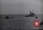 Image sous-marins nazis éliminés et sabordé après Seconde Guerre Mondiale Loch Ryan Ecosse, 1945, de la seconde 9 séquences d'archives historiques vidéo 65675038066