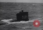 Image sous-marins nazis éliminés et sabordé après Seconde Guerre Mondiale Loch Ryan Ecosse, 1945, de la seconde 11 séquences d'archives historiques vidéo 65675038066