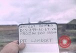 Immagine di Braniff piano a getto Il Vietnam, 1967, secondo 1 filmato di repertorio 65675038102