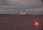 Immagine di Braniff piano a getto Il Vietnam, 1967, secondo 16 filmato di repertorio 65675038102