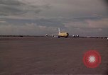 Immagine di Braniff piano a getto Il Vietnam, 1967, secondo 21 filmato di repertorio 65675038102