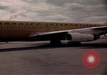 Immagine di Braniff piano a getto Il Vietnam, 1967, secondo 25 filmato di repertorio 65675038102