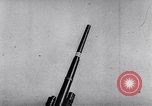 Immagine di Artiglieria tedesca e la Luftwaffe attacco aereo USA Germania, 1944, secondo 54 filmato di repertorio 65675038104