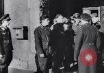 Standbild Wrack der US-Kampfflugzeuge abgeschossen von deutschen Truppen Deutschland, 1944, aus Sekunde 54 historischem Filmmaterial Videoclip 65675038105
