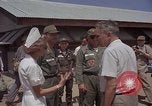 Standbild Maxwell Taylor Nha Trang Vietnam, 1965, aus Sekunde 44 historischem Filmmaterial Videoclip 65675038146