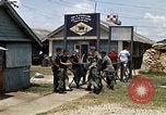 Standbild Viking crew Soc Trang Vietnam, 1968, aus Sekunde 13 historischem Filmmaterial Videoclip 65675038148