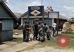 Standbild Viking crew Soc Trang Vietnam, 1968, aus Sekunde 20 historischem Filmmaterial Videoclip 65675038148