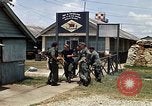 Standbild Viking crew Soc Trang Vietnam, 1968, aus Sekunde 22 historischem Filmmaterial Videoclip 65675038148