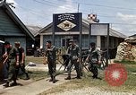 Standbild Viking crew Soc Trang Vietnam, 1968, aus Sekunde 28 historischem Filmmaterial Videoclip 65675038148