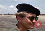 Standbild Viking crew Soc Trang Vietnam, 1968, aus Sekunde 17 historischem Filmmaterial Videoclip 65675038149