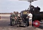 Standbild Viking crew Soc Trang Vietnam, 1968, aus Sekunde 15 historischem Filmmaterial Videoclip 65675038150