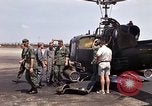 Standbild Viking crew Soc Trang Vietnam, 1968, aus Sekunde 24 historischem Filmmaterial Videoclip 65675038150