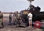 Standbild Viking crew Soc Trang Vietnam, 1968, aus Sekunde 25 historischem Filmmaterial Videoclip 65675038150