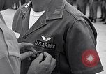Standbild General James F Collins Soc Trang Vietnam, 1963, aus Sekunde 8 historischem Filmmaterial Videoclip 65675038151