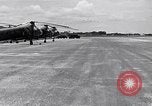 Standbild CH-21-Hubschrauber von 121 Aviation Company Soc Trang Vietnam, 1963, aus Sekunde 14 historischem Filmmaterial Videoclip 65675038154