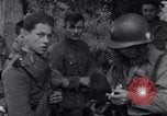Standbild 82nd Airborne Division Saint Marcouf Frankreich, 1944, aus Sekunde 58 historischem Filmmaterial Videoclip 65675038159