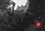 Standbild 101st Airborne Division Ravenoville Frankreich, 1944, aus Sekunde 18 historischem Filmmaterial Videoclip 65675038160