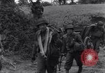 Standbild 101st Airborne Division Ravenoville Frankreich, 1944, aus Sekunde 30 historischem Filmmaterial Videoclip 65675038160