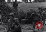 Standbild 101st Airborne Division Ravenoville Frankreich, 1944, aus Sekunde 32 historischem Filmmaterial Videoclip 65675038160