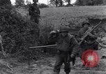 Standbild 101st Airborne Division Ravenoville Frankreich, 1944, aus Sekunde 33 historischem Filmmaterial Videoclip 65675038160