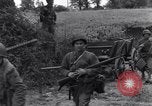 Standbild 101st Airborne Division Ravenoville Frankreich, 1944, aus Sekunde 35 historischem Filmmaterial Videoclip 65675038160