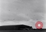 Standbild USA Flugzeuge Saint Marcouf Frankreich, 1944, aus Sekunde 43 historischem Filmmaterial Videoclip 65675038161