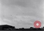 Standbild USA Flugzeuge Saint Marcouf Frankreich, 1944, aus Sekunde 51 historischem Filmmaterial Videoclip 65675038161