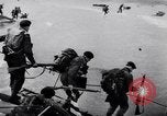 Image les troupes alliées France, 1944, de la seconde 6 séquences d'archives historiques vidéo 65675038172