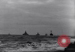 Standbild Alliierter Fallschirmjäger Vereinigtes Königreich, 1944, aus Sekunde 4 historischem Filmmaterial Videoclip 65675038177