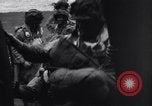 Standbild Alliierter Fallschirmjäger Vereinigtes Königreich, 1944, aus Sekunde 42 historischem Filmmaterial Videoclip 65675038177