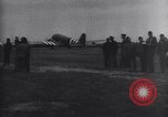 Standbild Alliierter Fallschirmjäger Vereinigtes Königreich, 1944, aus Sekunde 50 historischem Filmmaterial Videoclip 65675038177
