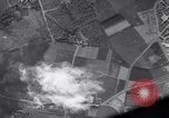 Standbild B-26 Bomber Frankreich, 1944, aus Sekunde 29 historischem Filmmaterial Videoclip 65675038179