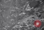 Standbild B-26 Bomber Frankreich, 1944, aus Sekunde 36 historischem Filmmaterial Videoclip 65675038179