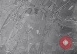 Standbild B-26 Bomber Frankreich, 1944, aus Sekunde 42 historischem Filmmaterial Videoclip 65675038179